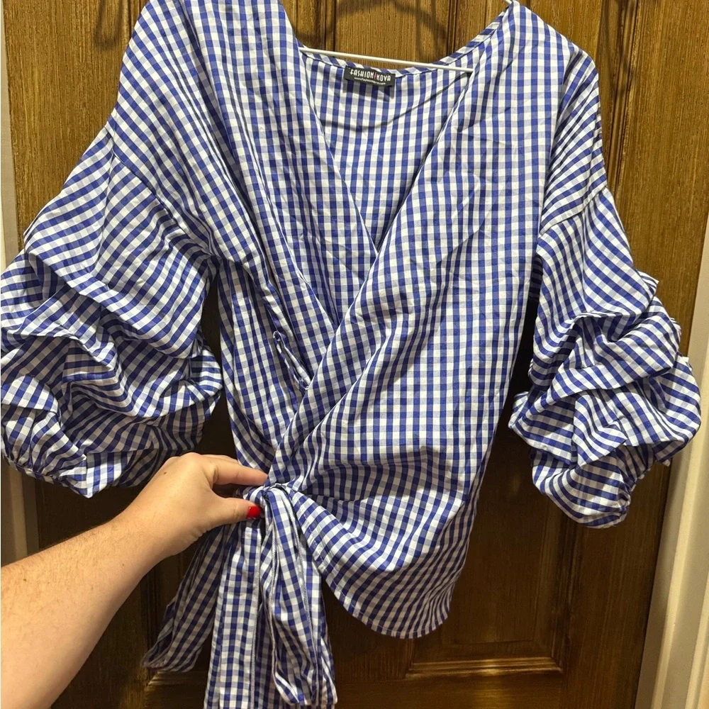 Fashion Nova Blue Checkered Wrap Blouse - Picture 1 of 7